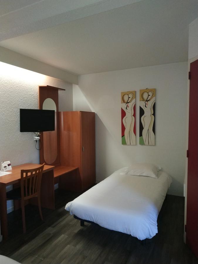 Hotel - Restaurant Du Lac - Agen بُ المظهر الخارجي الصورة