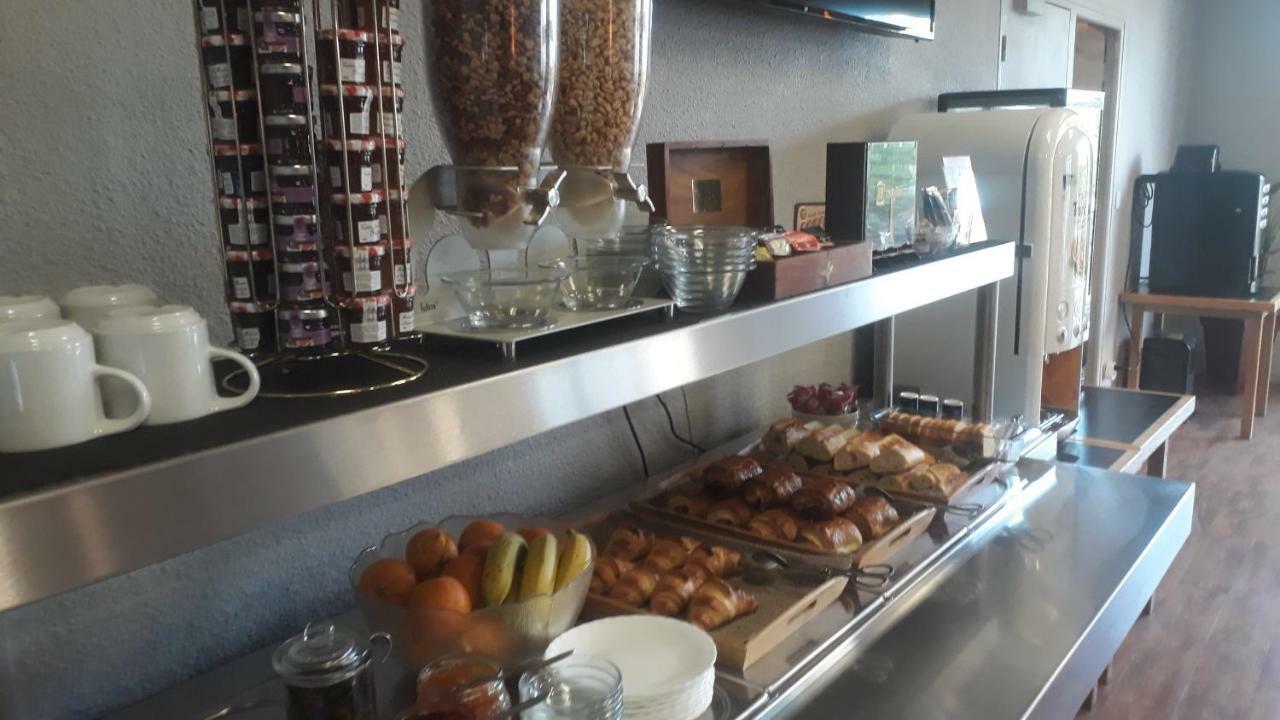 Hotel - Restaurant Du Lac - Agen بُ المظهر الخارجي الصورة